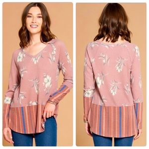 🌸 Floral/Striped Women’s Long Sleeve Top